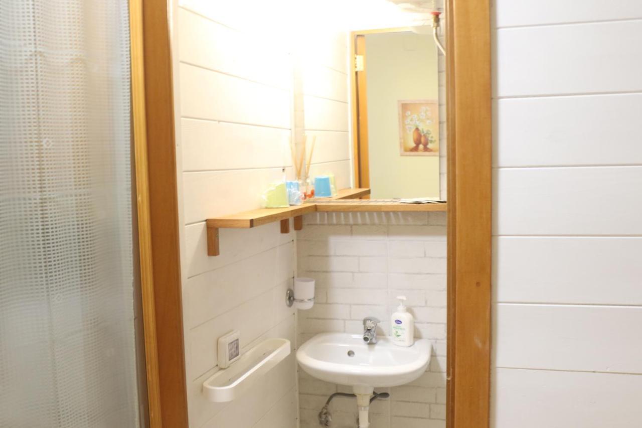 Holiday House Nel Cuore Di Bari Exterior photo
